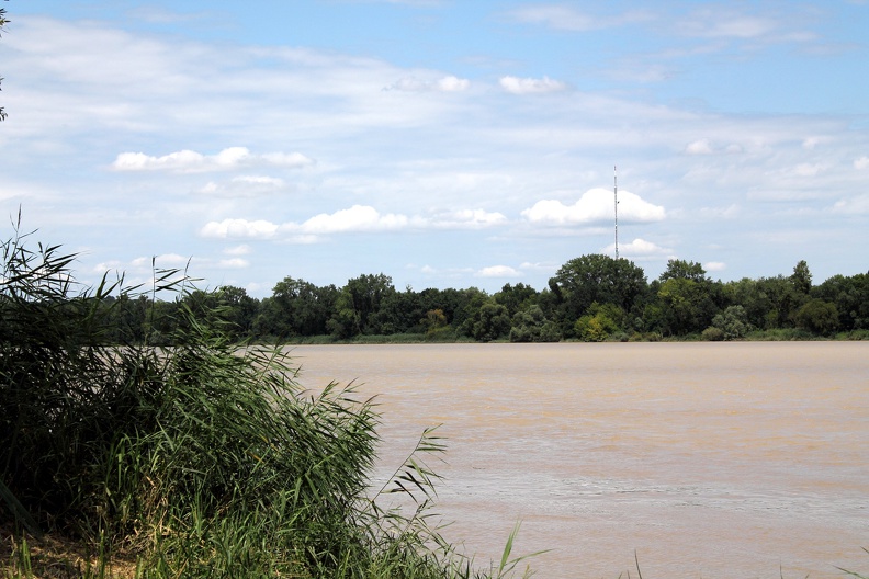 Garonne depuis Tartifume - rives-arcins-2014-0003.jpg rives-arcins-2014-0003.jpg