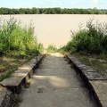 Vestige d'un ponton des rives d'Arcins