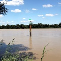 Balise à l'embouchure de Tartifume (Garonne)