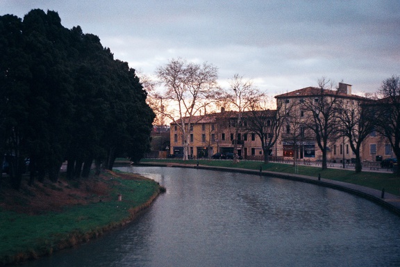 Canal du midi à Carcassonne