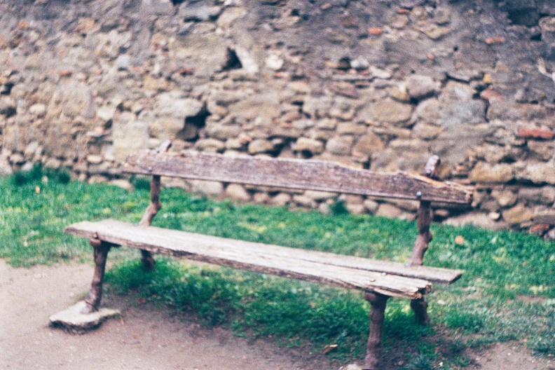 Vieux banc de la cité de Carcassonne