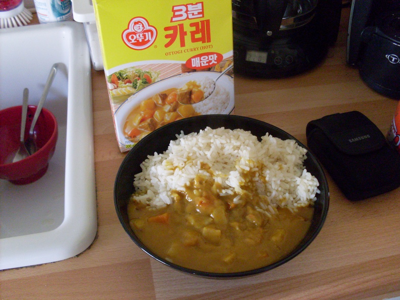 Préparation de curry coréen instantané